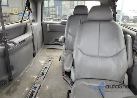 2000 Dodge Grand Caravan Le from USA, damaged, VIN 1B4GP54L8YB691240